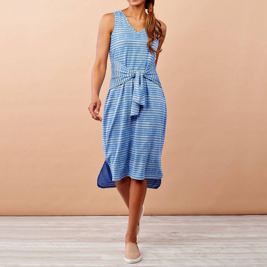 H BY HALSTON Size M Knit Pattern Midi Dress with Waist Tie BLUE